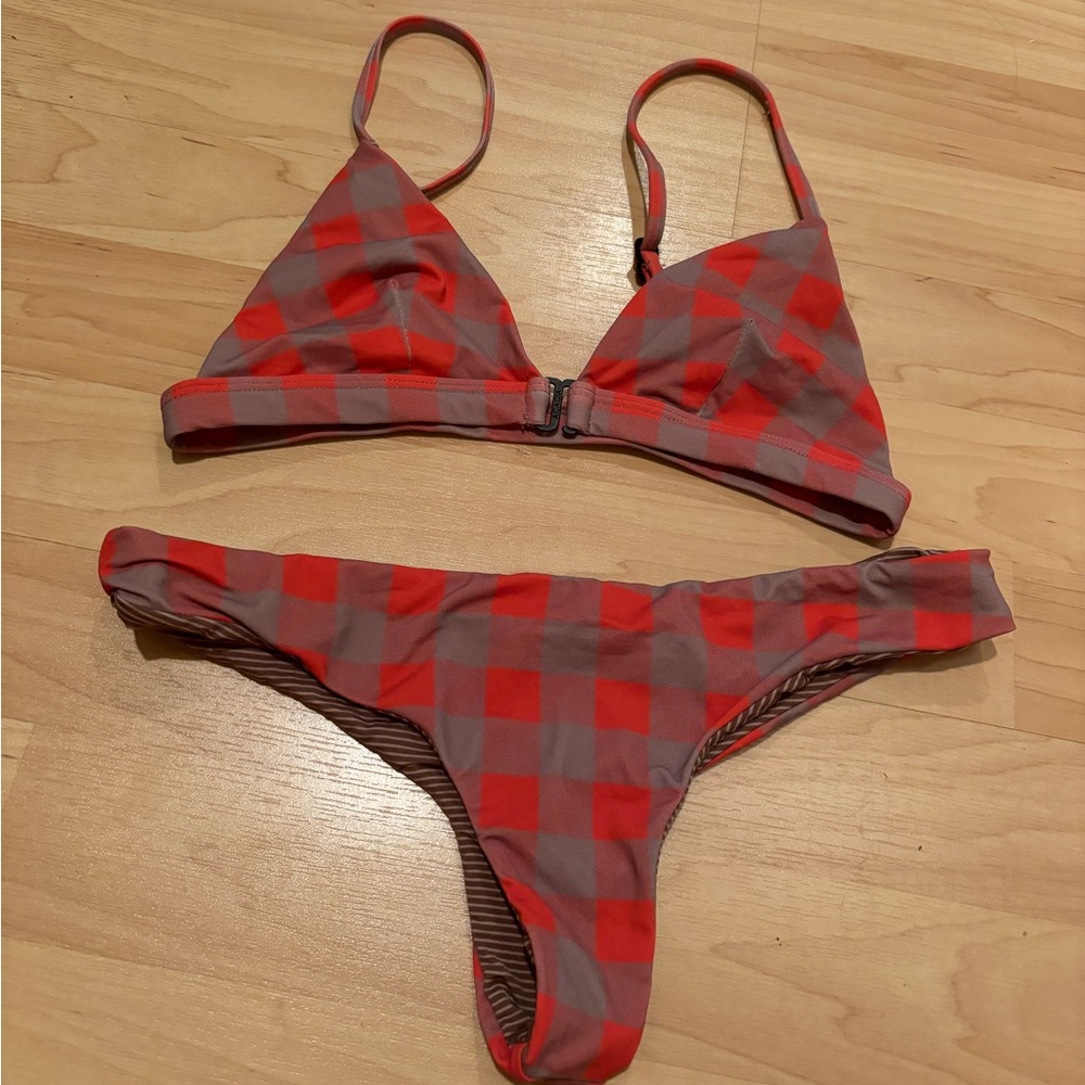 Acacia red check. EUC